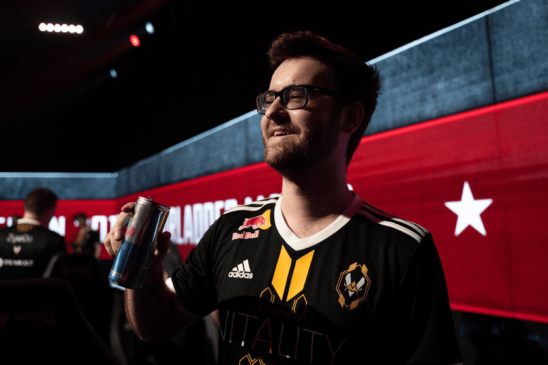 Team Vitality：NBK 轉調至替補