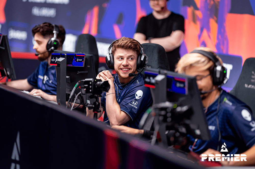 BLAST Fall：Liquid新陣容擊敗世界第一NAVI，G2讓一追二戰勝FaZe